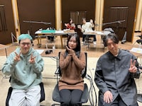 手前がfhána。（写真提供：NHK）