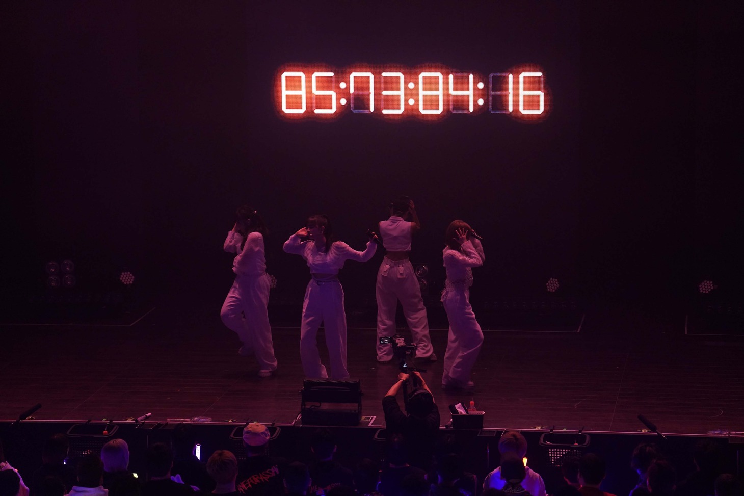 「AMEFURASSHI 5th Anniversary Live “Bad Girls Story”」の様子。（撮影：上飯坂一）