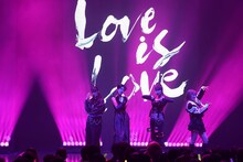 「AMEFURASSHI 5th Anniversary Live “Bad Girls Story”」の様子。（撮影：上飯坂一）