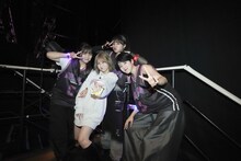 AMEFURASSHI（撮影：上飯坂一）