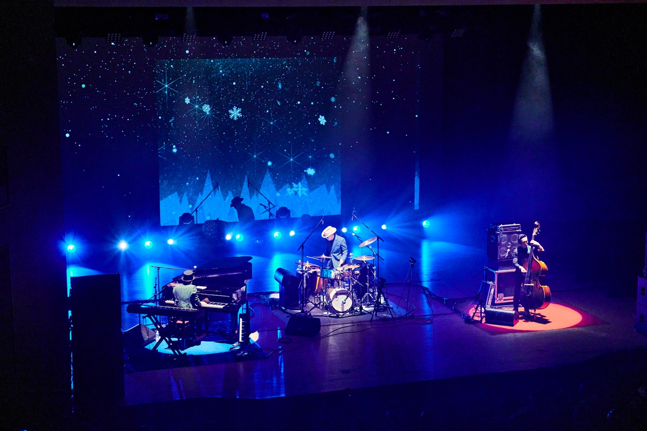 「H ZETTRIO DYNAMICS! 2023 ～Christmas Special～」の様子。（Photo by ViVi Koharu）