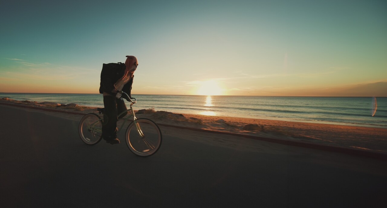 Nulbarich、全編LAで撮影した「Floatin'」MV　自転車で駆け回るJQ