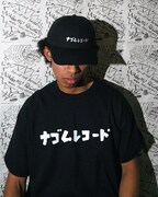 SOVIETS × NAGOMU RECORDS キャップの着用イメージ。
