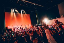 梅田サイファーのライブの様子。（撮影：ヨシモリユウナ）