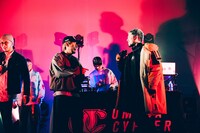 梅田サイファー（撮影：ヨシモリユウナ）