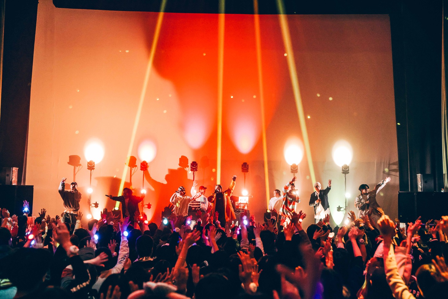 梅田サイファーのライブの様子。（撮影：ヨシモリユウナ）
