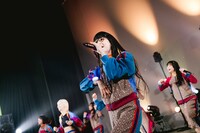 ユイ・ガ・ドクソン（撮影：ヨシモリユウナ）