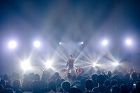 GANG PARADEのライブの様子。（撮影：ヨシモリユウナ）