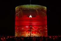 百田夏菜子「Talk With Me Xmas Night ～シンデレラタイム～」の様子。