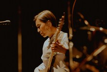 佐藤征史（B）（撮影：三田村亮）