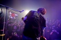 横山健（Vo, G / Ken Yokoyama）（撮影：半田安政）