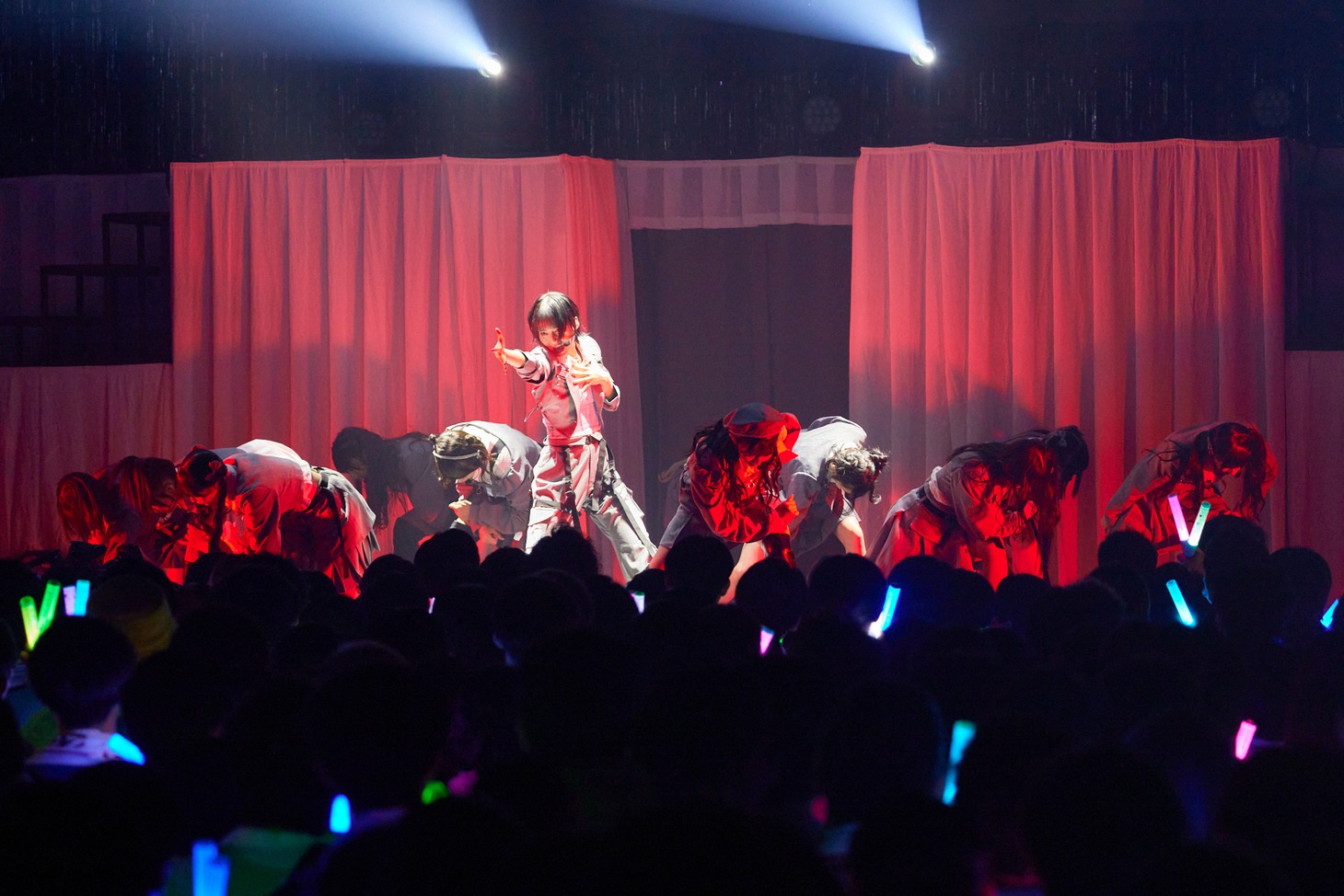「≠ME 特別公演 2023」の様子。(c)YOANI