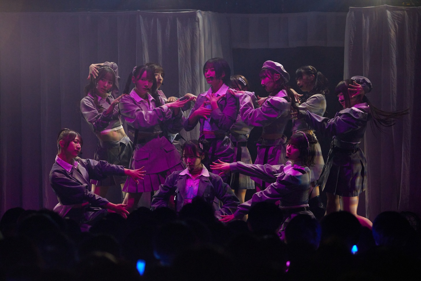 「≠ME 特別公演 2023」の様子。(c)YOANI