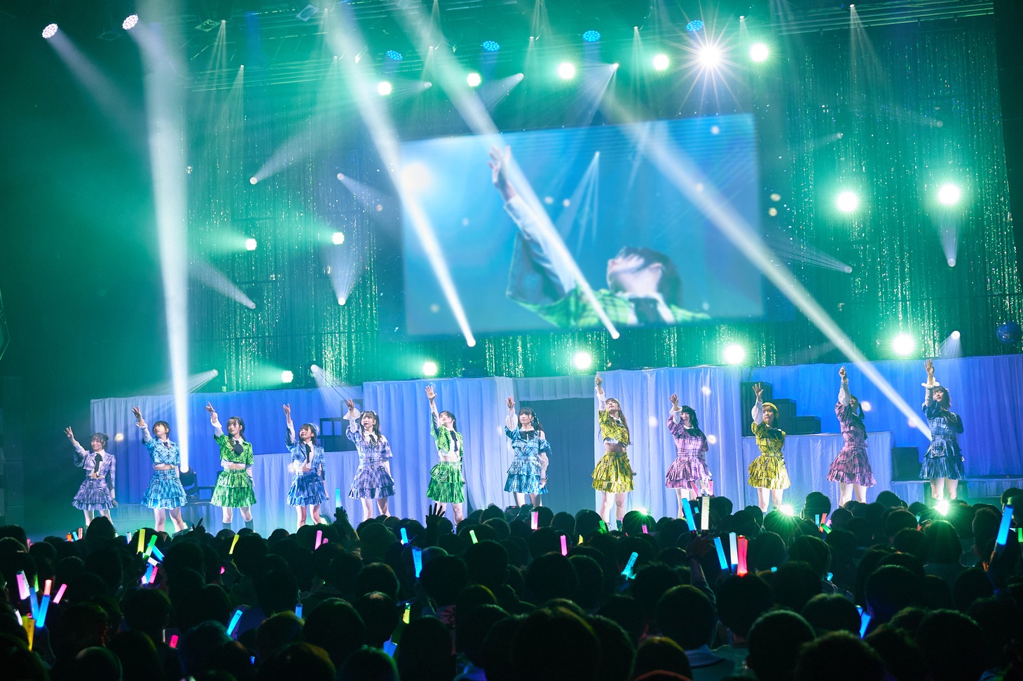 「≠ME 特別公演 2023」の様子。(c)YOANI