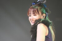 MARiA（Vo）（提供：ポニーキャニオン）