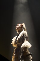 MARiA（Vo）（提供：ポニーキャニオン）