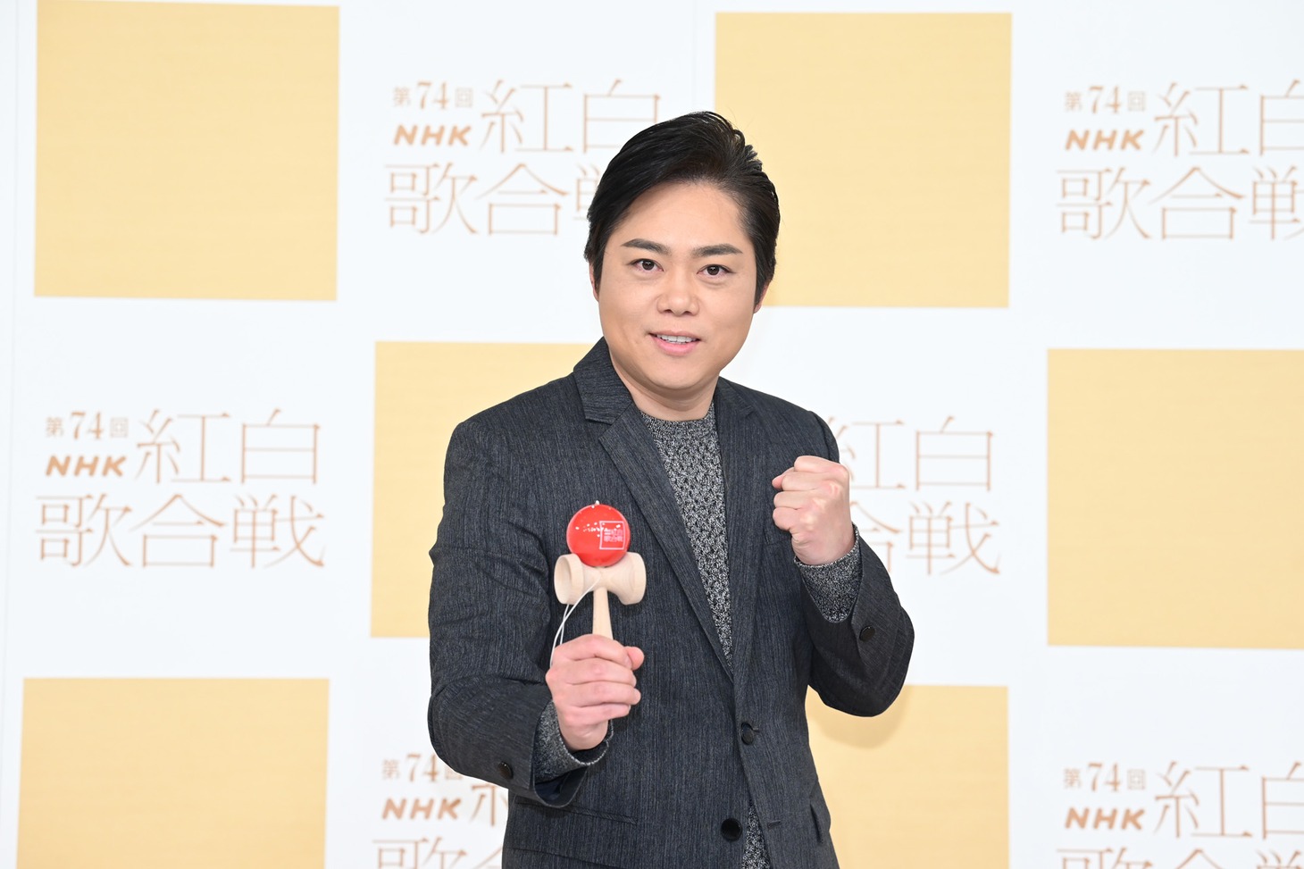三山ひろし (c)NHK