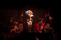 「50th Anniversary 松任谷由実コンサートツアー The Journey」の様子。（撮影：田中聖太郎）