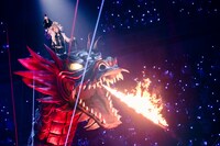 「50th Anniversary 松任谷由実コンサートツアー The Journey」の様子。（撮影：田中聖太郎）