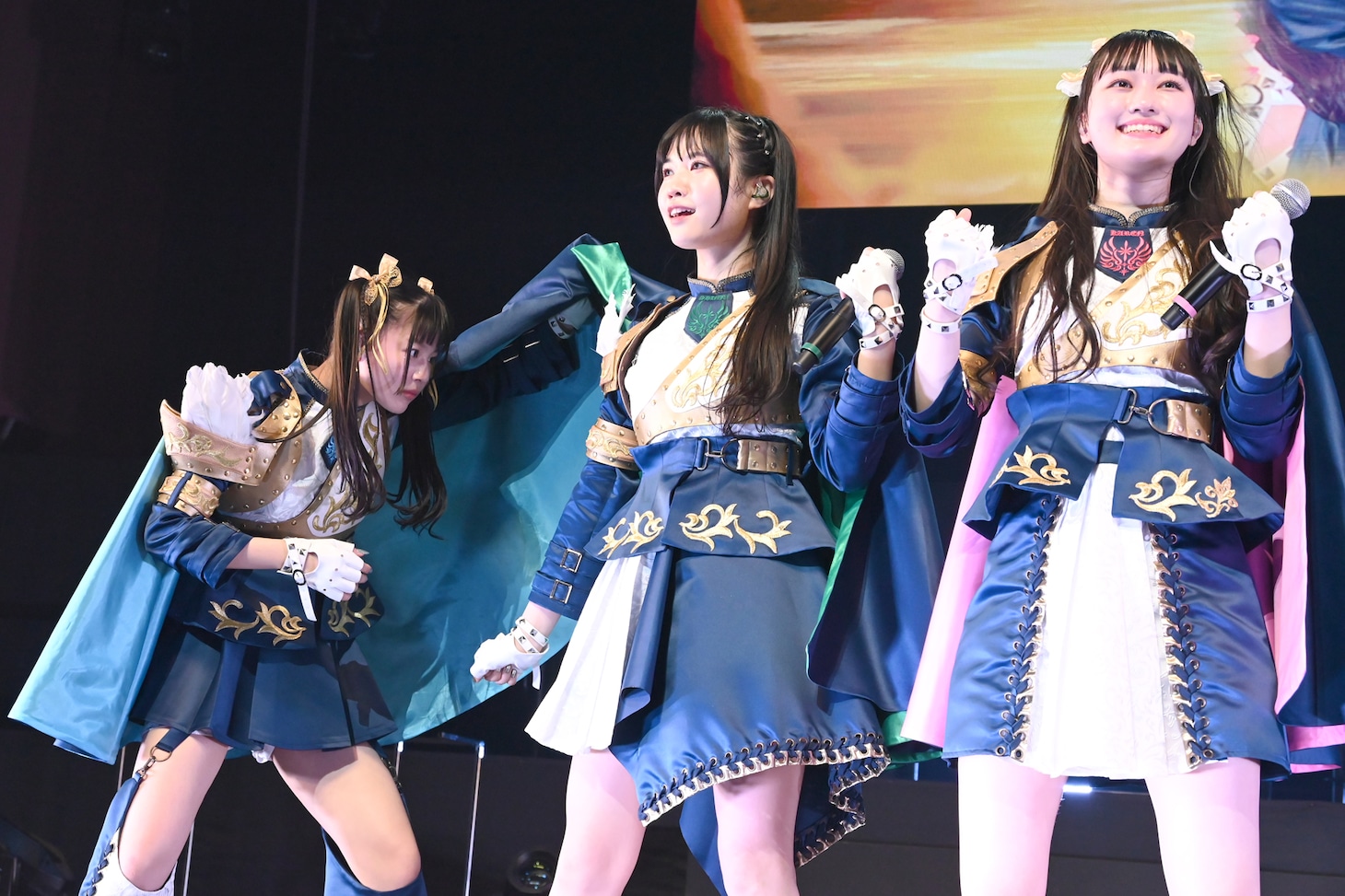 左から藤谷美海、吉瀬真珠、橘花怜。
