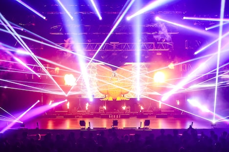 「Devil ANTHEM. 9th Anniversary ONE MAN LIVE 陽花歌歌」の様子。（撮影：笹森健一）