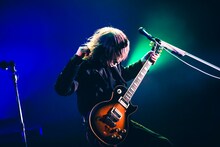 ミヤ（G）（撮影：冨田味我）