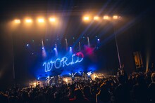 「MUCC 25th Anniversary TOUR Grand Final Bring the End to『Timeless』&『WORLD』」の様子。（撮影：冨田味我）