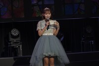 卒業に際しての挨拶を述べる川瀬あやめ。（撮影：林晋介）