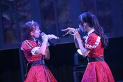 左から川瀬あやめ、村星りじゅ。(撮影:林晋介)