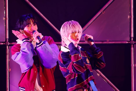 桜木雅哉と長野凌大。（撮影：笹森健一）