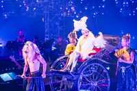 浜崎あゆみ（撮影：嘉茂雅之、高浜栄蔵、山辺学）