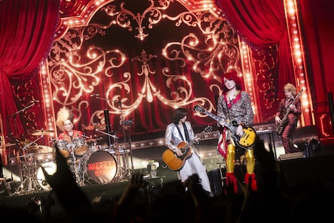 「バクチク現象-2023-」の様子。（撮影：田中聖太郎）