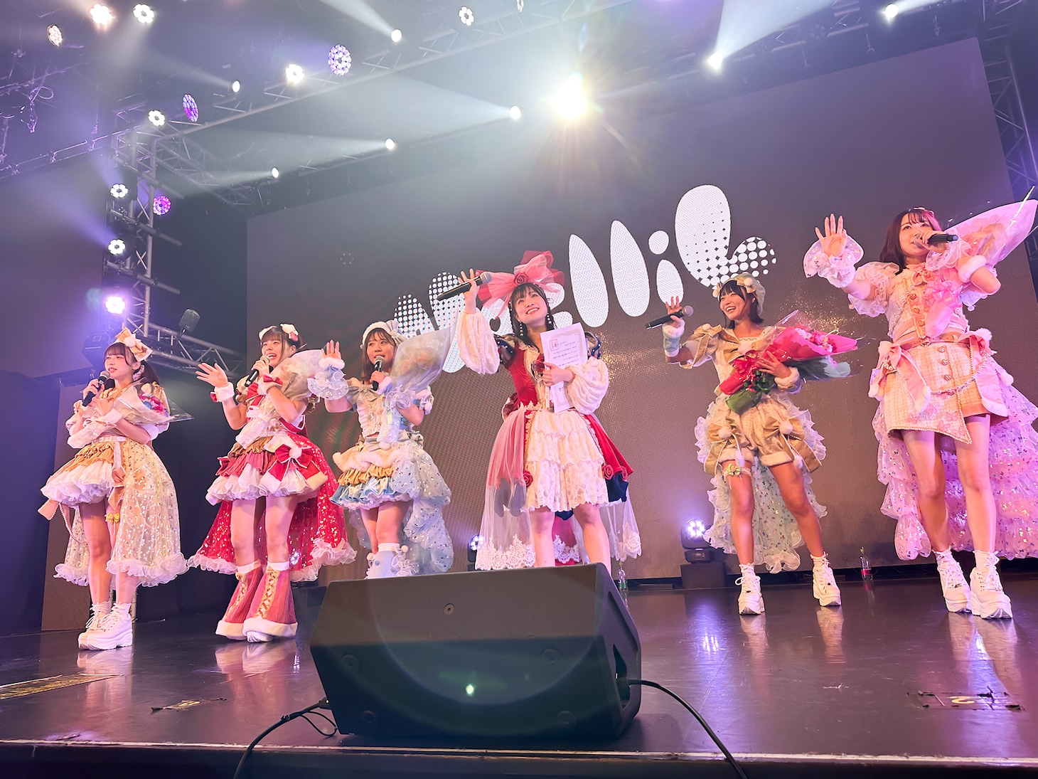 NoelliLワンマンライブ「はじまりの場所」の様子。