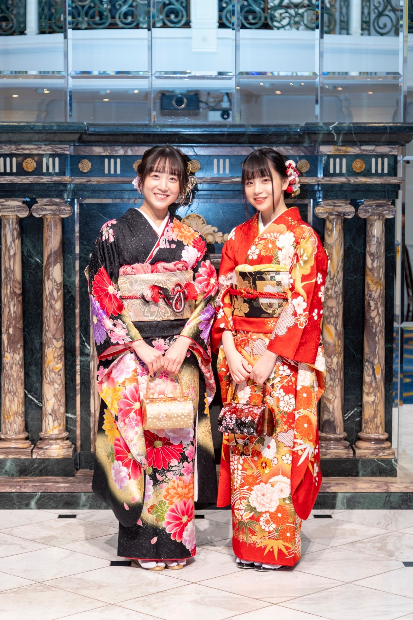 左から木本優菜、喜多花恵。(c)Flora