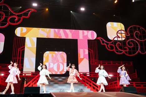 エビ中低学年の風見和香、仲村悠菜、小久保柚乃、桜井えま、桜木心菜（左から）。