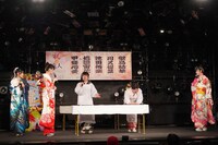 STU48の新成人メンバーによる成人奉告祭の様子。(c)STU