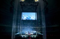 新しい学校のリーダーズ「青春襲来」の様子。（Photo by Richard Chiaki）