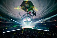 新しい学校のリーダーズ「青春襲来」の様子。（Photo by Hiroshi Ono）