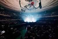 新しい学校のリーダーズ「青春襲来」の様子。（Photo by usamiryo）