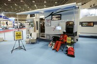 「ジャパンキャンピングカーショー」の様子。