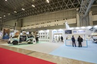 「ジャパンキャンピングカーショー」の様子。