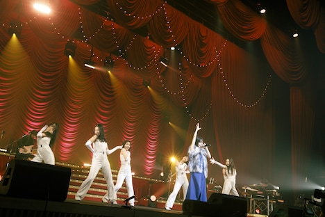 アイナ・ジ・エンド「BACK TO THE（END）SHOW」の様子。（Photo by sotobayashi kenta）