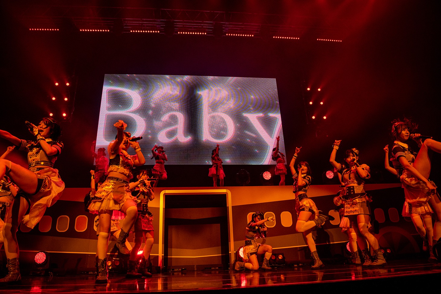 「虹のコンキスタドール LIVE TOUR 2023『マイレージラブツアー！Supported by ANA』」追加公演の様子。