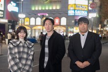 左から峯岸みなみ、朝倉未来、中川悠介氏。(c)AbemaTV,Inc.