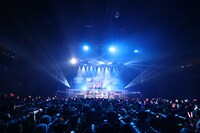 ≒JOY「≒JOY 1st Tour『Absolute』」ファイナル公演の様子。(c)YOANI / ソニー・ミュージックレーベルズ