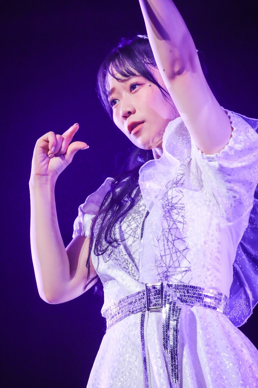 DIALOGUE+ ラッフル セットB 飯塚麻結 DIALOGUE_livephoto202401_11.