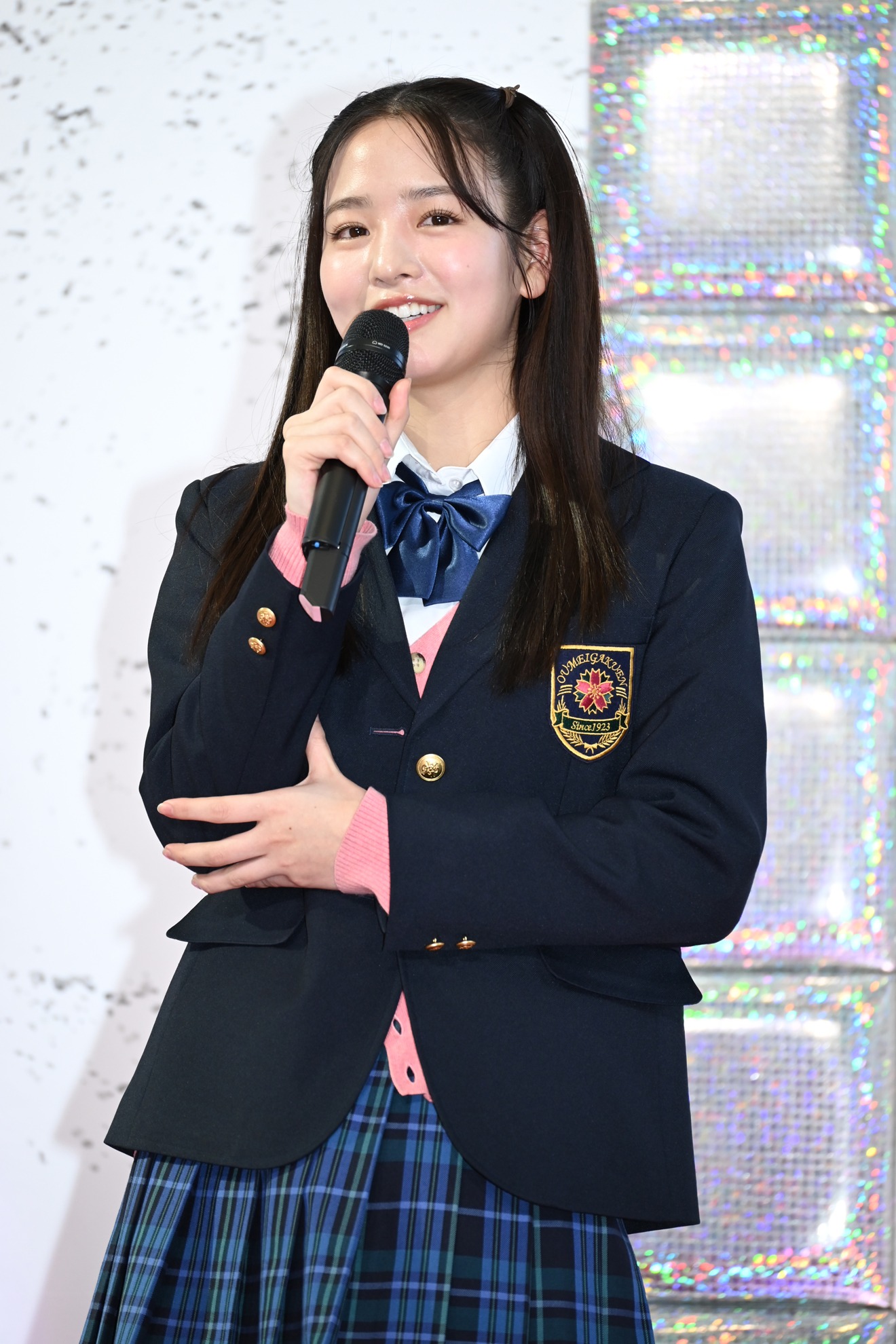 横田真悠