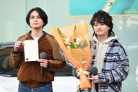 北村匠海（Vo, G）と橘柊生（DJ, Key）。