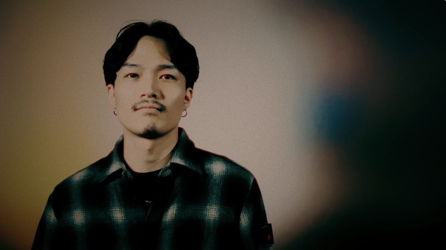 ExWHYZ「Our Song」ミュージックビデオより。