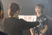 卒業証書を受け取る空野青空。（撮影：YGQ）